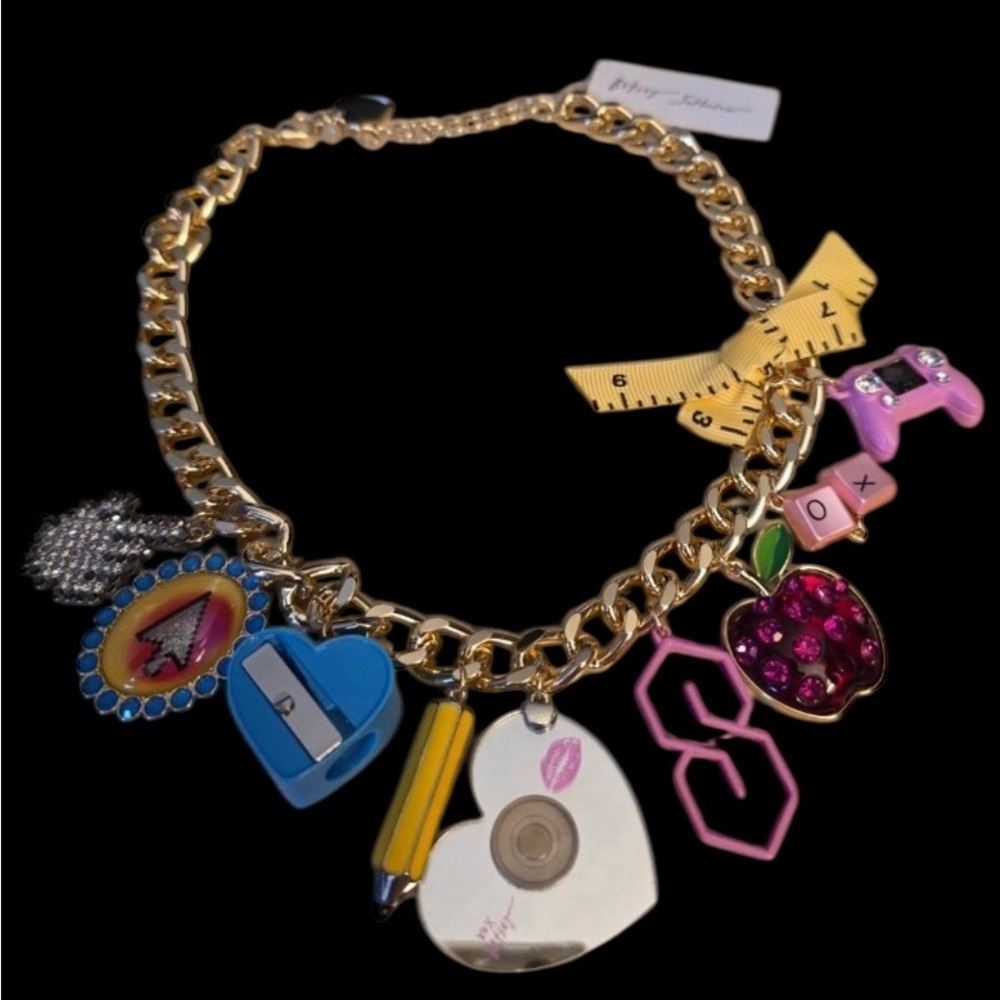BETSEY JOHNSON Back to School Multiple School Supplies Charms Necklace NEW NWT - Picture 4 of 9